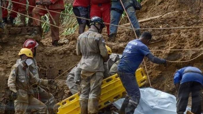 Al menos 33 muertos han dejado las fuertes lluvias en la región brasileña de Recife