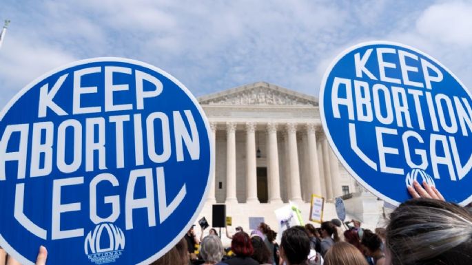 El presidente de la Corte de EU confirma que el borrador que tumba el derecho al aborto es auténtico