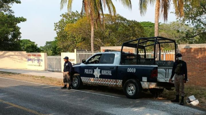 Sujetos matan a un policía estatal y hieren a dos municipales en Ixhuatán, Chiapas