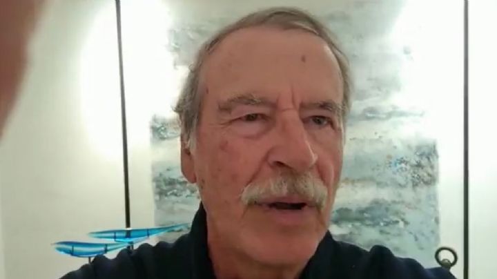 Vicente Fox confunde a actor porno con sobrino de AMLO; comparte "fake news" y borra mensaje después