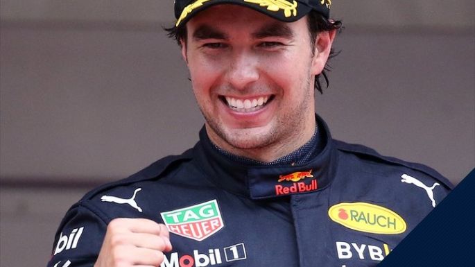 "Checo" Pérez extiende su contrato con Red Bull hasta 2024