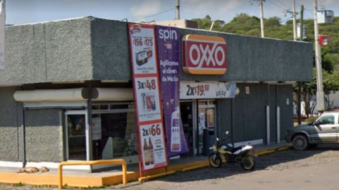 Dos empleadas de un OXXO son asesinadas mientras atendían tras el mostrador en Celaya