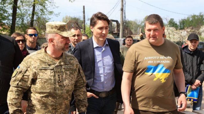 Justin Trudeau recorre Irpin en visita sorpresa a territorio ucraniano