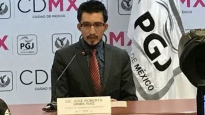 Exjefe de la Policía Cibernética, “Chiken Little”, fue detenido por espionaje contra Sheinbaum