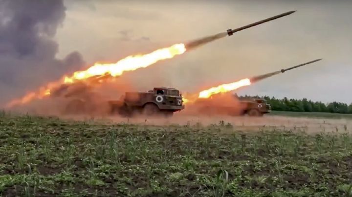 Estuvo cerca… Un misil ruso cae cerca de la segunda central nuclear más grande de Ucrania (video)