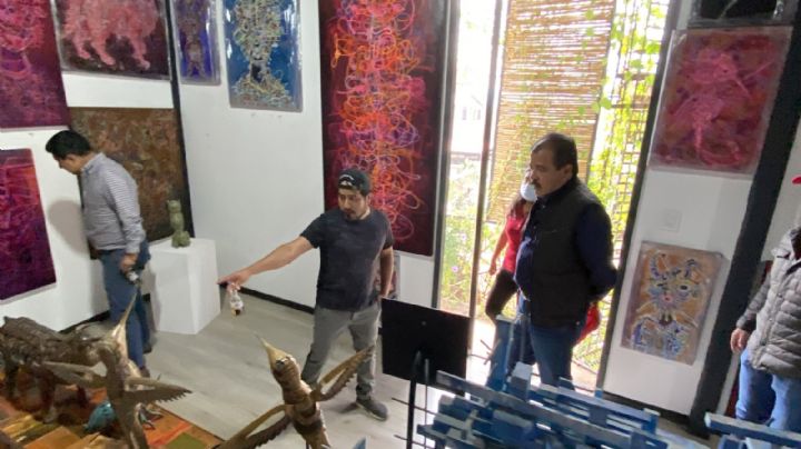 Oaxaqueño cambia su destino como campesino y se convierte en artista plástico; aquí su historia