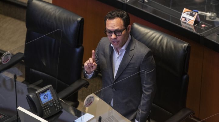 Clemente Castañeda repite como coordinador de MC en el Senado; Ivonne Ortega coordinará a diputados