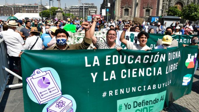 Estudiantes del CIDE exigen “educación digna y ciencia libre”; repudian políticas del Conacyt