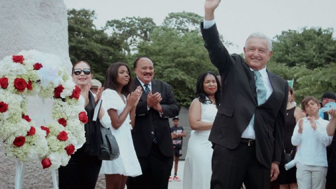 El activista Martin Luther King III celebró el encuentro con AMLO