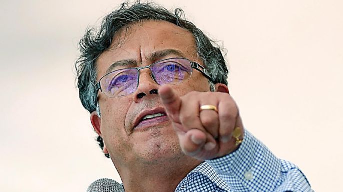 Petro desmiente a Noticias Caracol y niega que el narco realizó apoyos a su campaña presidencial