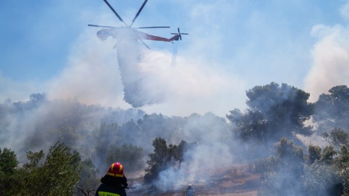 Los incendios en Grecia avanzan hacia la histórica ciudad de Olimpia