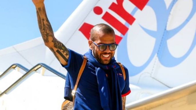 Pumas hace oficial la llegada de Dani Alves (Video)