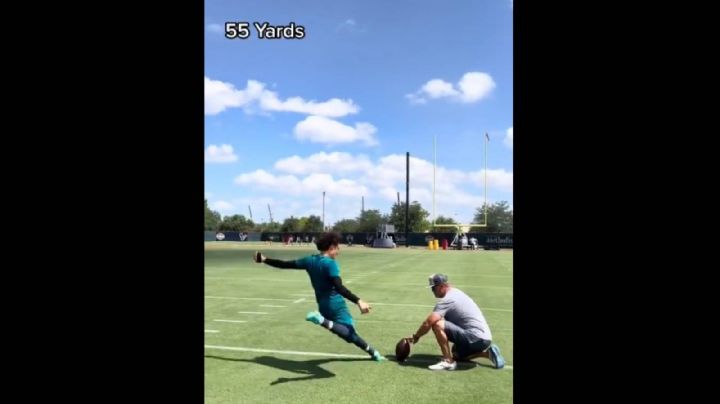 Memo Ochoa: de portero a pateador de la NFL… por un día (Video)