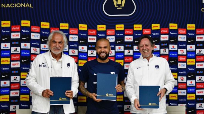 Pumas presentó a Dani Alves; el brasileño portará el dorsal número 33 (Video)