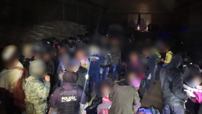 En una bodega fueron encontrados 225 migrantes en el Edomex