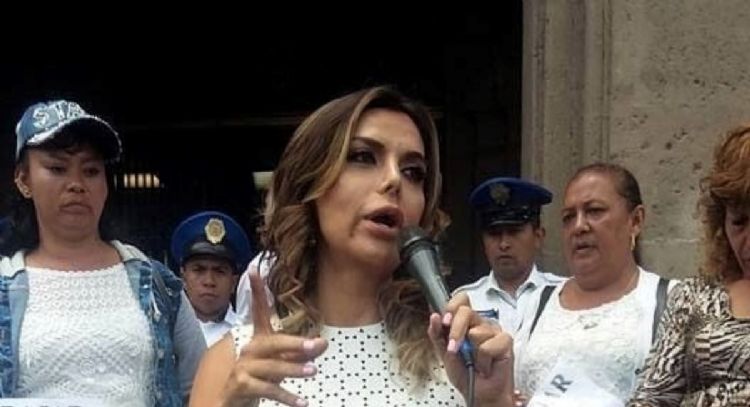 Diana Sánchez Barrios acusa a Alessandra Rojo de la Vega de violentar a comerciantes