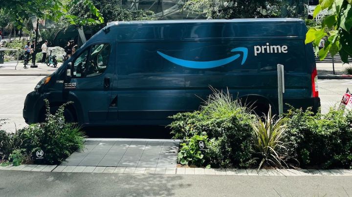 Amazon Prime sube hasta 43 por ciento sus precios en Europa. ¿Qué pasará en México?