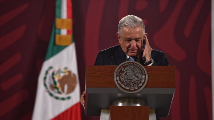 AMLO alista anteproyecto de presupuesto para 2023 y asegura que no se detendrá ninguna obra