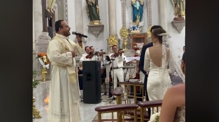 Sacerdote sorprende a novios al cantarles “Mi razón de ser” en su boda; el video se hace viral