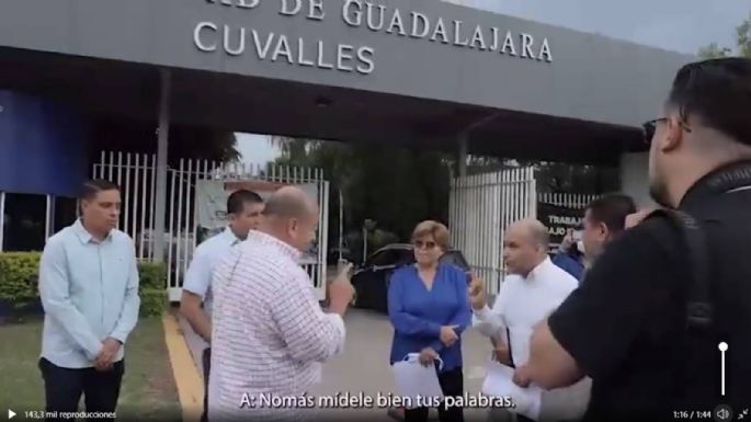 “Mídele bien a tus palabras” dice Alfaro a funcionario de la UdeG que le reprochó retraso en obras (Video)