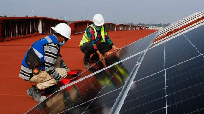 Sheinbaum presume un avance del 38% de la Central Eléctrica Fotovoltaica en la Ceda