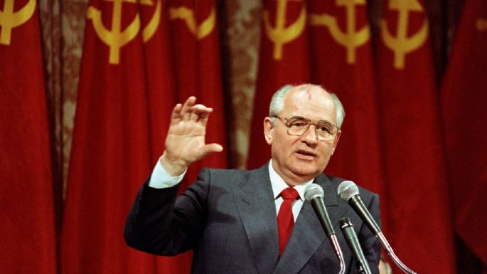 Gorbachov fracasó en su idea de salvar a la URSS y al sistema; lo destruyó su propia tormenta