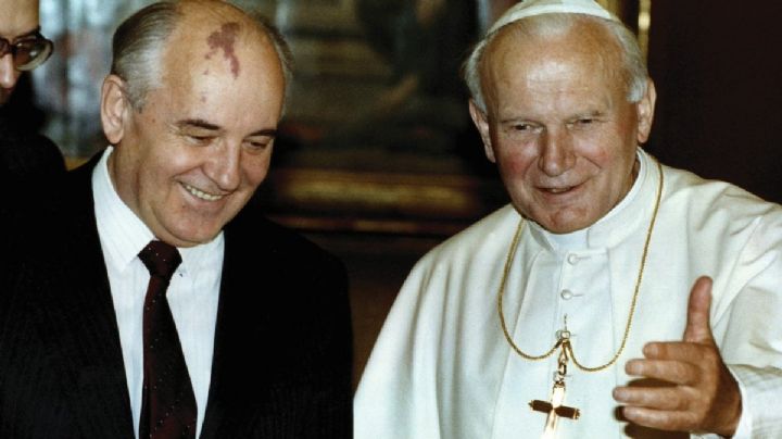 El periódico del Vaticano rinde homenaje a Gorbachov: "fue un visionario humanista"