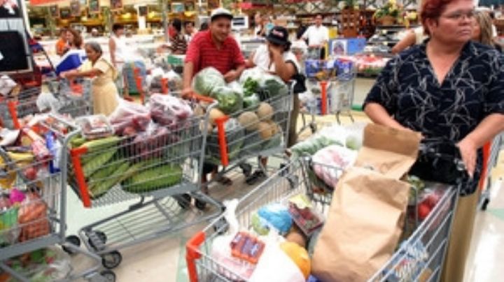 Confianza del consumidor en México se ubica en su nivel más bajo en 16 meses