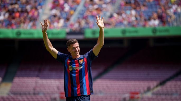 “Mi edad no importa": Lewandowski es presentado en el Camp Nou ante 60 mil fans del Barcelona