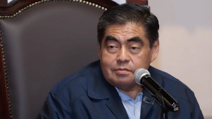 Barbosa revictimizó a desaparecidos en Puebla, concluye Juez Osogobio