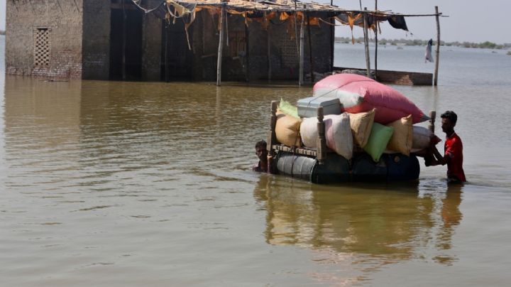 Más de mil 200 muertos por las inundaciones en Pakistán; esperan nuevas tormentas