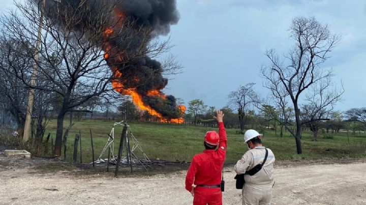 Ruptura en gasoducto de Pemex desata incendio en Tabasco