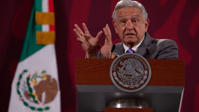 AMLO: Caso de Mexicana en el AICM es herencia de la política neoliberal y buscamos cómo ayudar