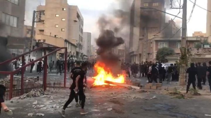 Aumentan a más de 200 los muertos en Irán por la represión de las protestas