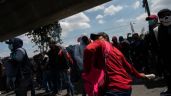 Normalistas de Ayotzinapa atacan con piedras y explosivos el Campo Militar 1 (Videos)