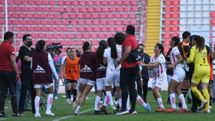 LIGA MX Femenil: empate entre Necaxa y Santos terminó en pelea campal