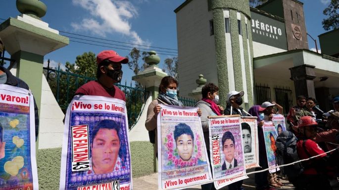 Caso Ayotzinapa: Gobierno de AMLO denuncia ante la FGR a juez que absolvió a 120 implicados