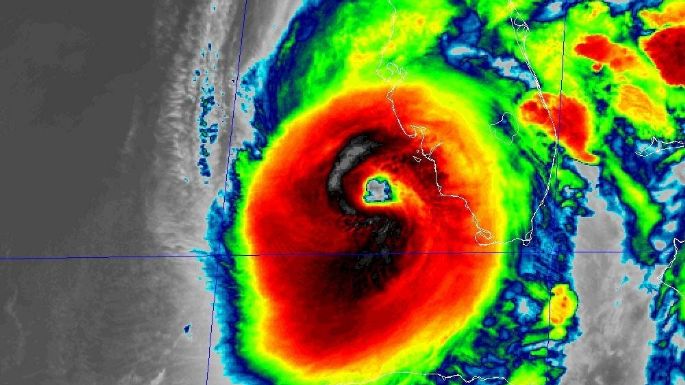Biden pide evacuar zonas afectadas en Florida tras huracán Ian: "el peligro es real"