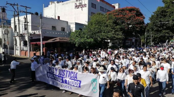 UDG marcha por el regreso de Miguel y todos los desaparecidos de Jalisco