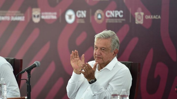 “Por portarse solidarios” con la 4T, AMLO basificará a 50 mil maestros de Oaxaca