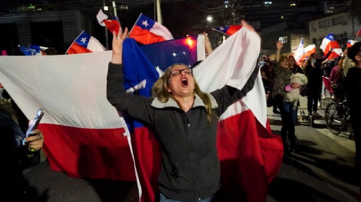 El 78 por ciento de los chilenos siguen defendiendo la necesidad de una nueva constitución