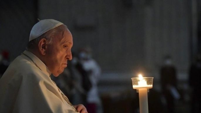 El Papa pide detener la "gran guerra mundial"