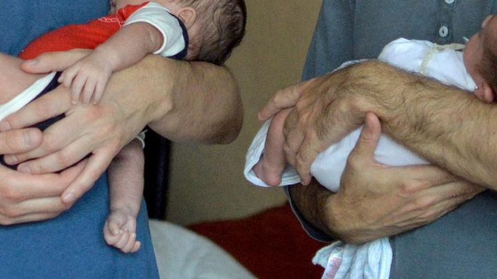 Es “uno en un millón”: nacen mellizos de padres diferentes en Brasil