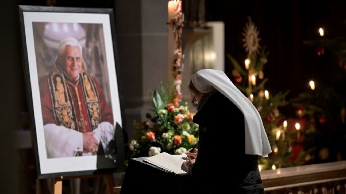 El Vaticano publica el testamento espiritual de Benedicto XVI