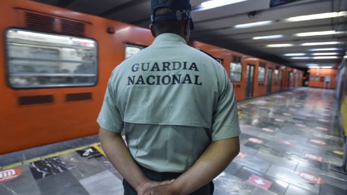 Joven es detenido en el Metro por la Guardia Nacional; oficiales involucrados serán sancionados