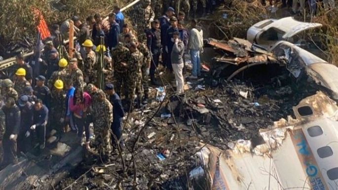 Esto pasó con la caja negra del avión estrellado en Nepal