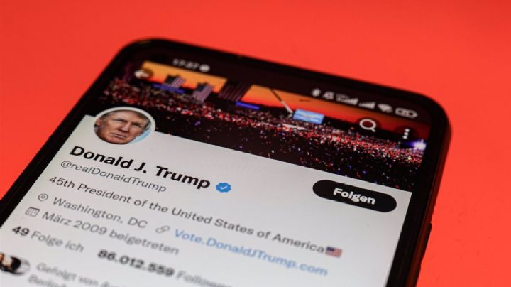 Trump prepara su vuelta a Twitter y Facebook dos años después de ser vetado