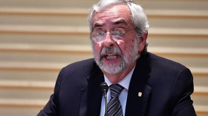 Denuncian a Enrique Graue, exrector de la UNAM, por defraudación fiscal