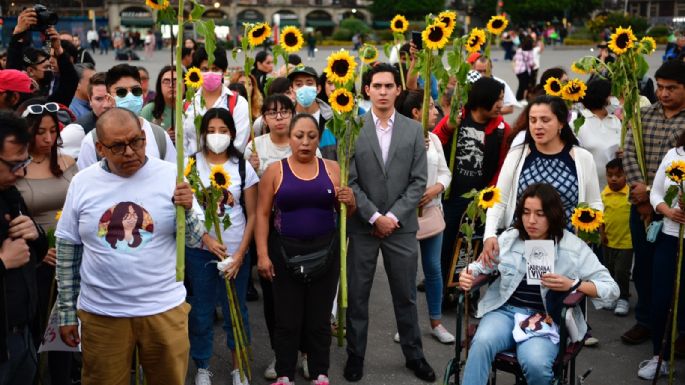 Marchan contra la militarización del Metro y por las víctimas del choque en la Línea 3