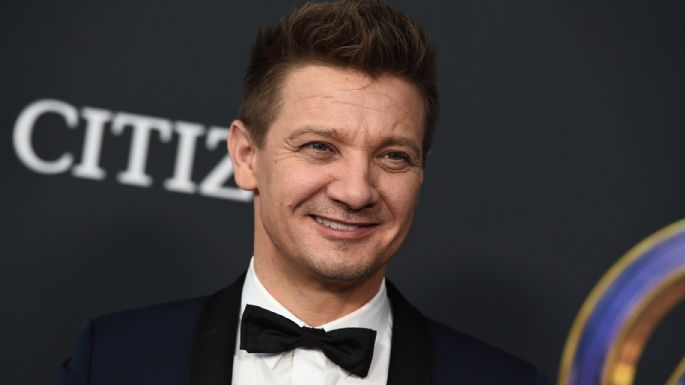 El actor Jeremy Renner revela que se fracturó más de 30 huesos